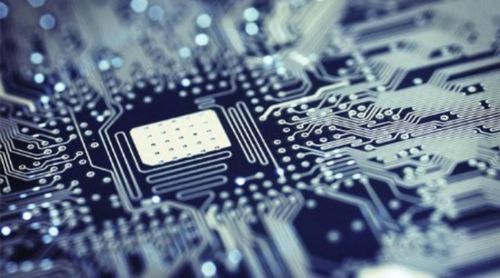 工信部王建偉 今年著力突破工業(yè)軟件與人工智能應用軟件開發(fā)，鑄就智造新引擎